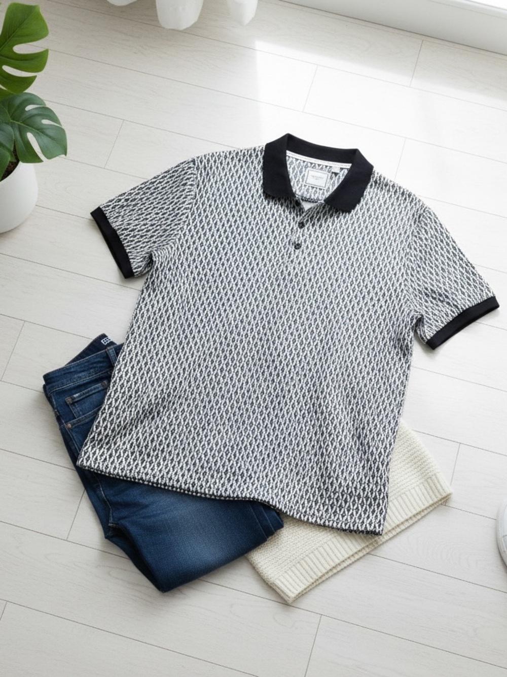 Brave Soul London Men’s XXL Black White Geometric Polo Shirt